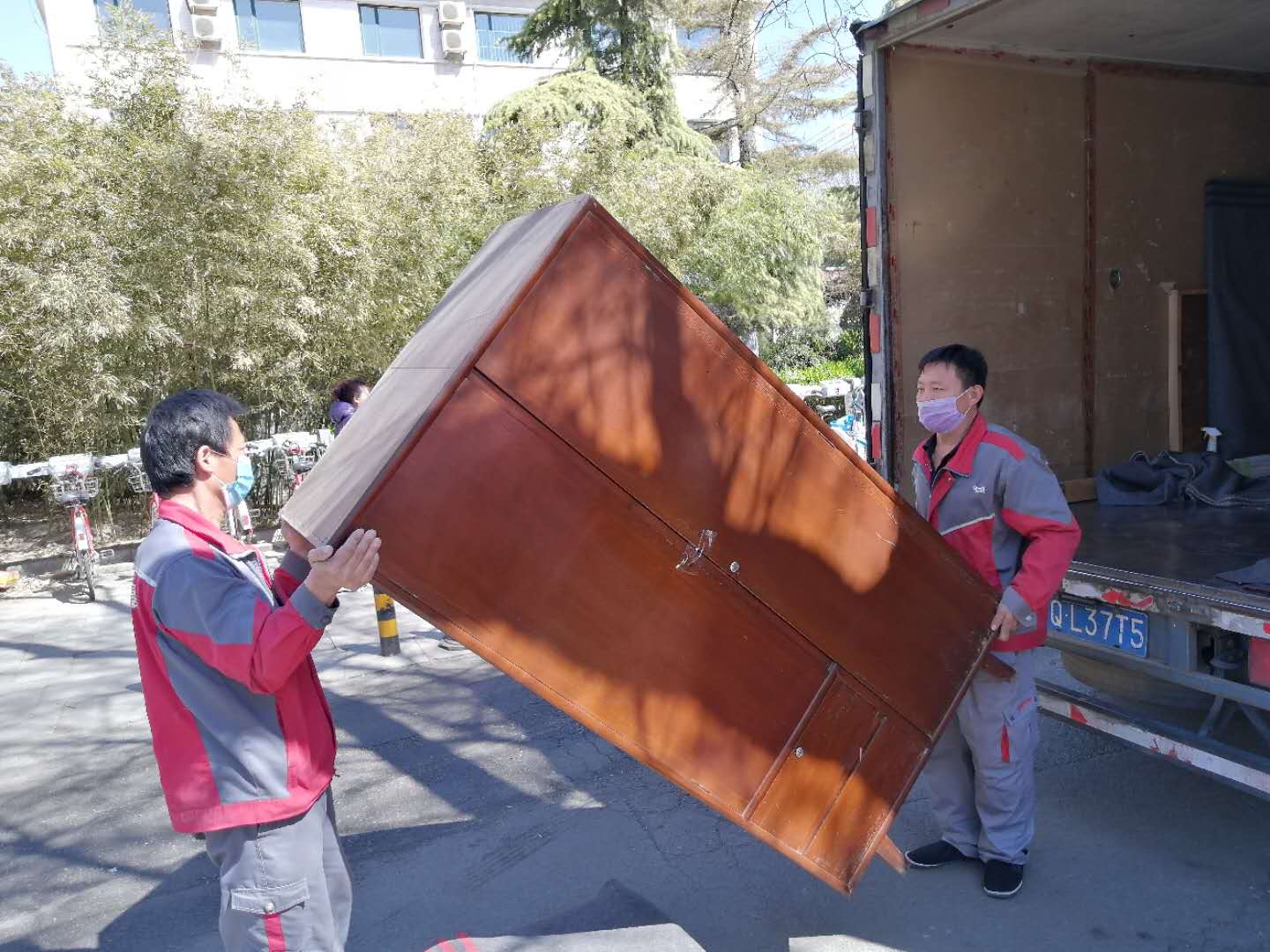 停电前冰箱需要提前断电吗,冰箱要搬家需要提前多长时间拔电