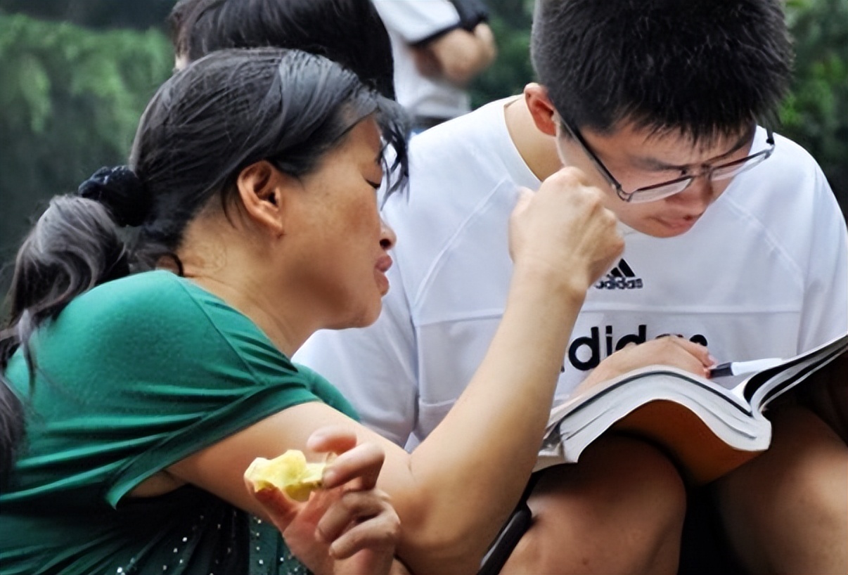 为什么女生不愿意嫁给律师,女生为什么不愿意嫁律师