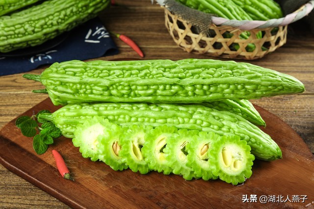 2022年头伏二伏三伏分别吃啥,2018年三伏天第三伏吃什么