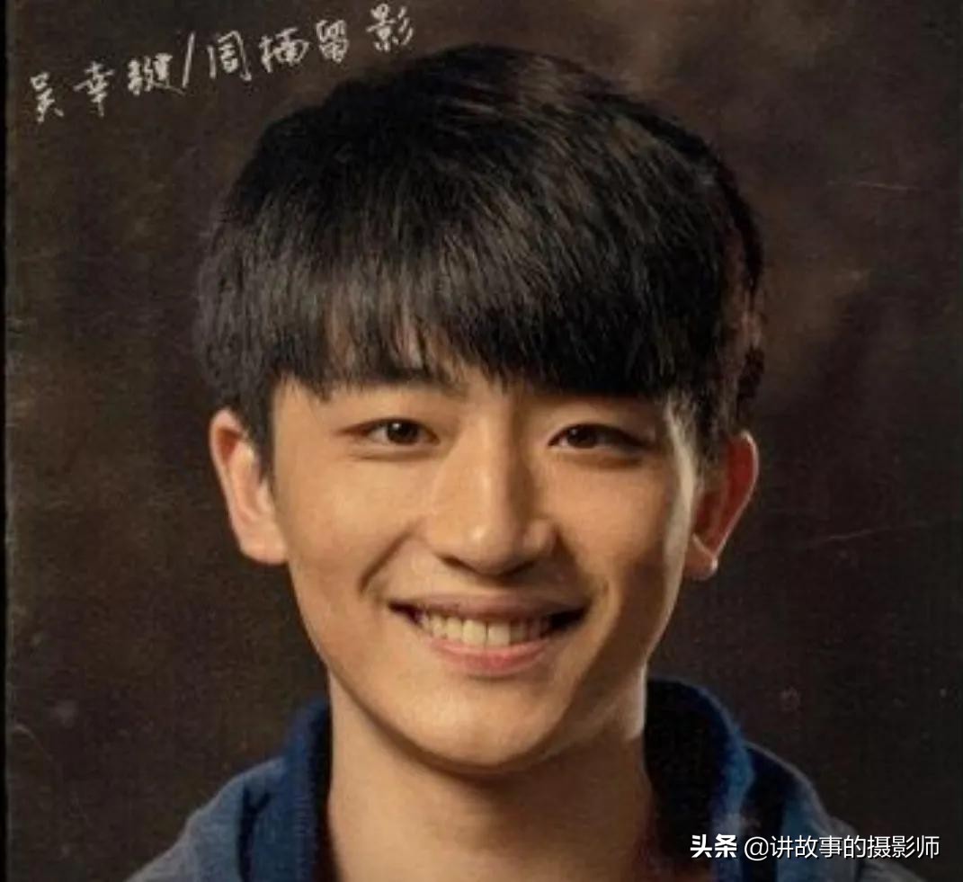 男人手相像女人手但硬的玄机,手相里看女人手枯如柴