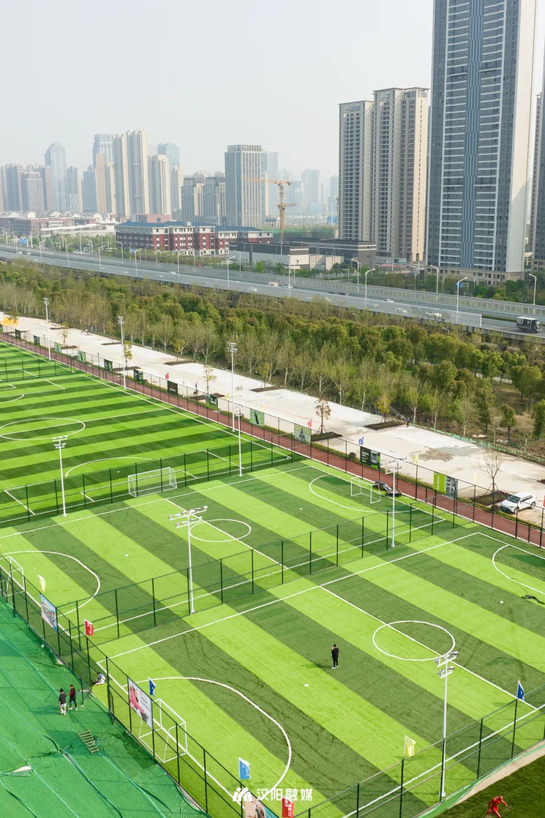 来武汉过长江,来武汉玩