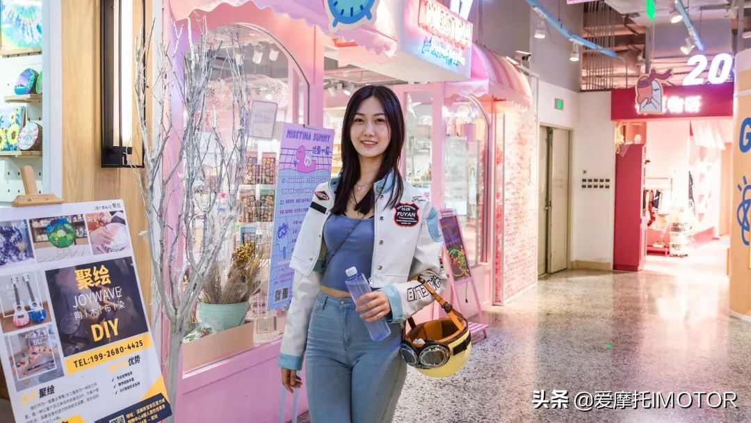 我还是个学生，但是我已经有车了