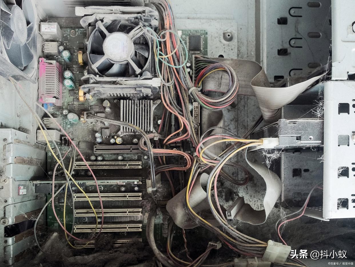 电脑主机怎么组装显示器,电脑主机怎么组装线路美观