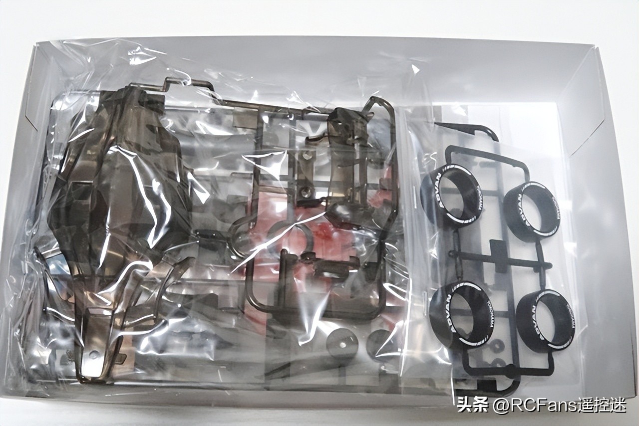 TamiyaADVANAeroAvante四驱车