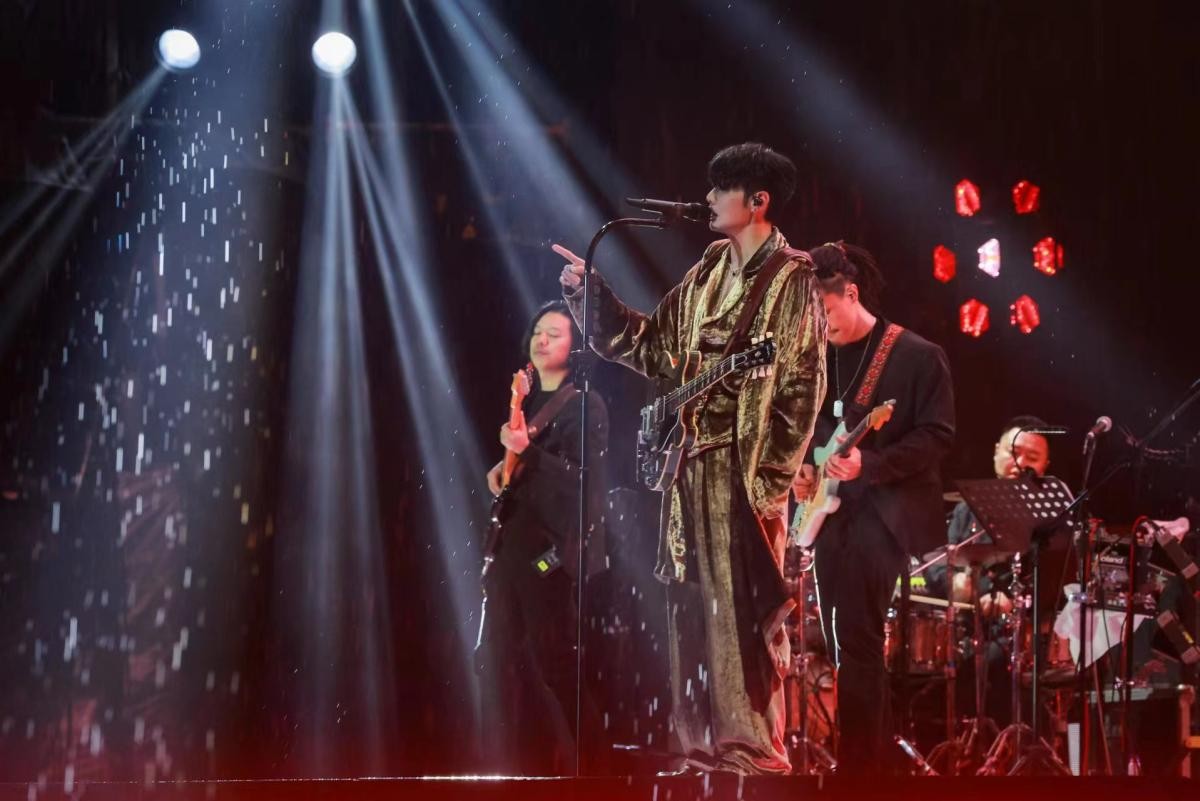 李荣浩纵横四海巡演成都,李荣浩纵横四海巡演大连站