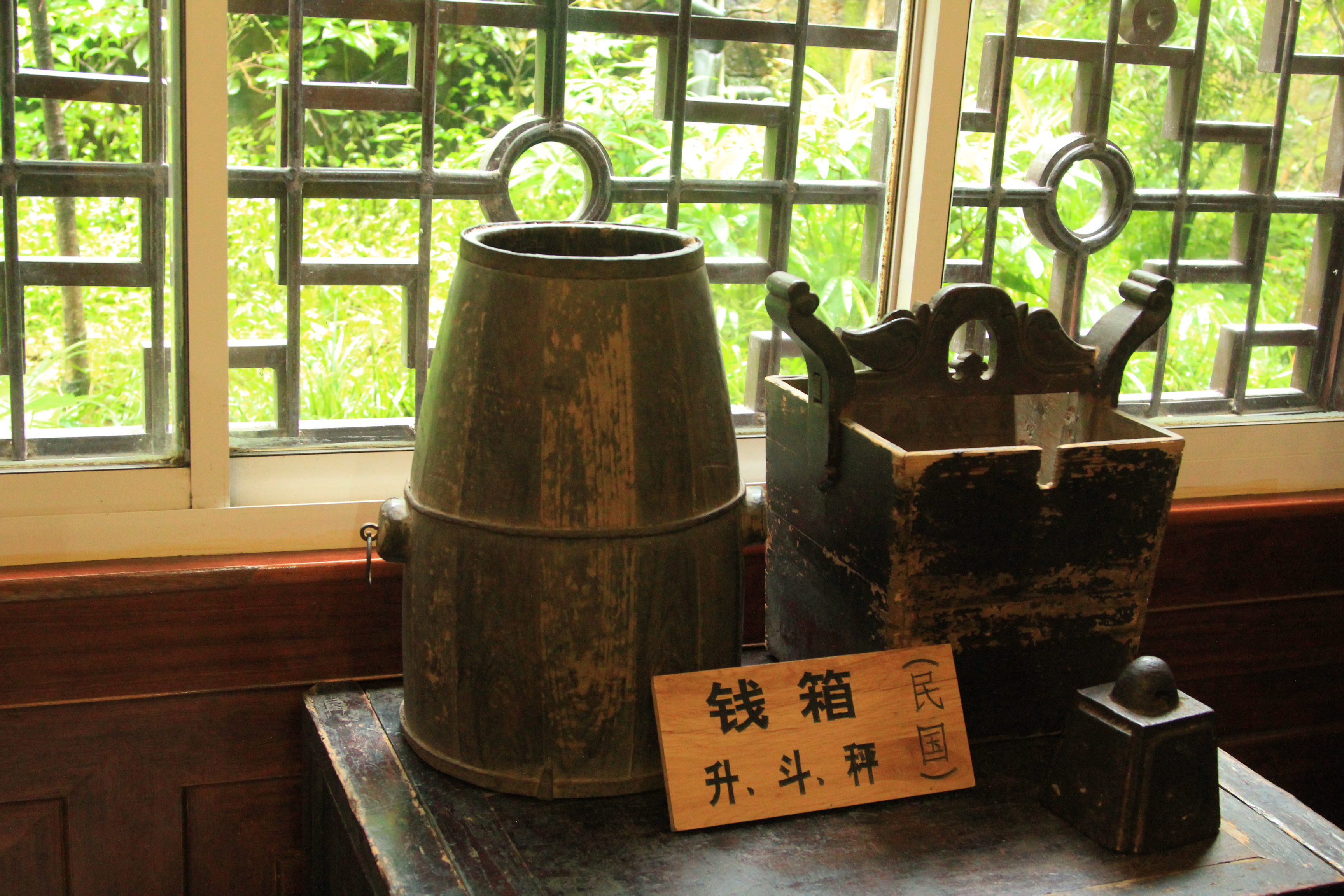 边城和凤凰古城哪个好玩,中国最美古城凤凰古城视频