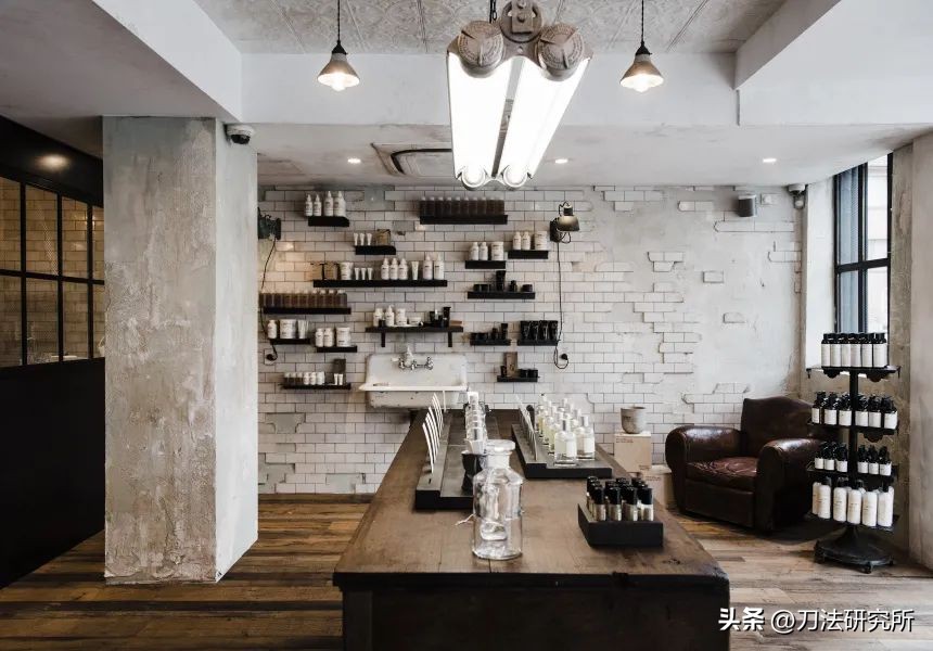 从不打广告的LeLabo，如何成为雅诗兰黛旗下最赚钱的品牌之一？