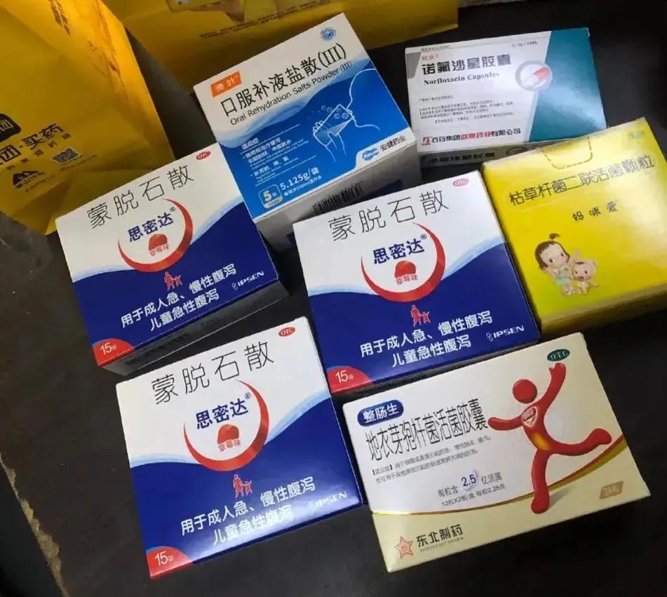 XBB.1.5毒株几乎以每周翻倍的速度攻占美国，国内蒙脱石散要脱销