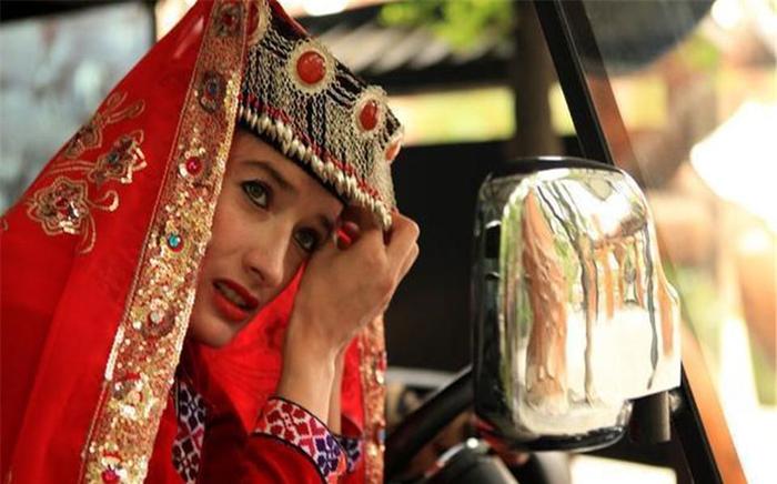 中国唯一的白人种族,中国具有白种人血统的民族