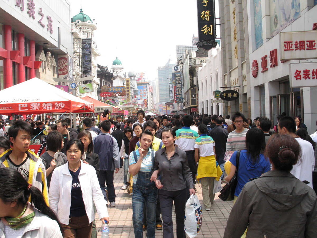 兴隆大家庭到底怎样了,关于兴隆大家庭现状