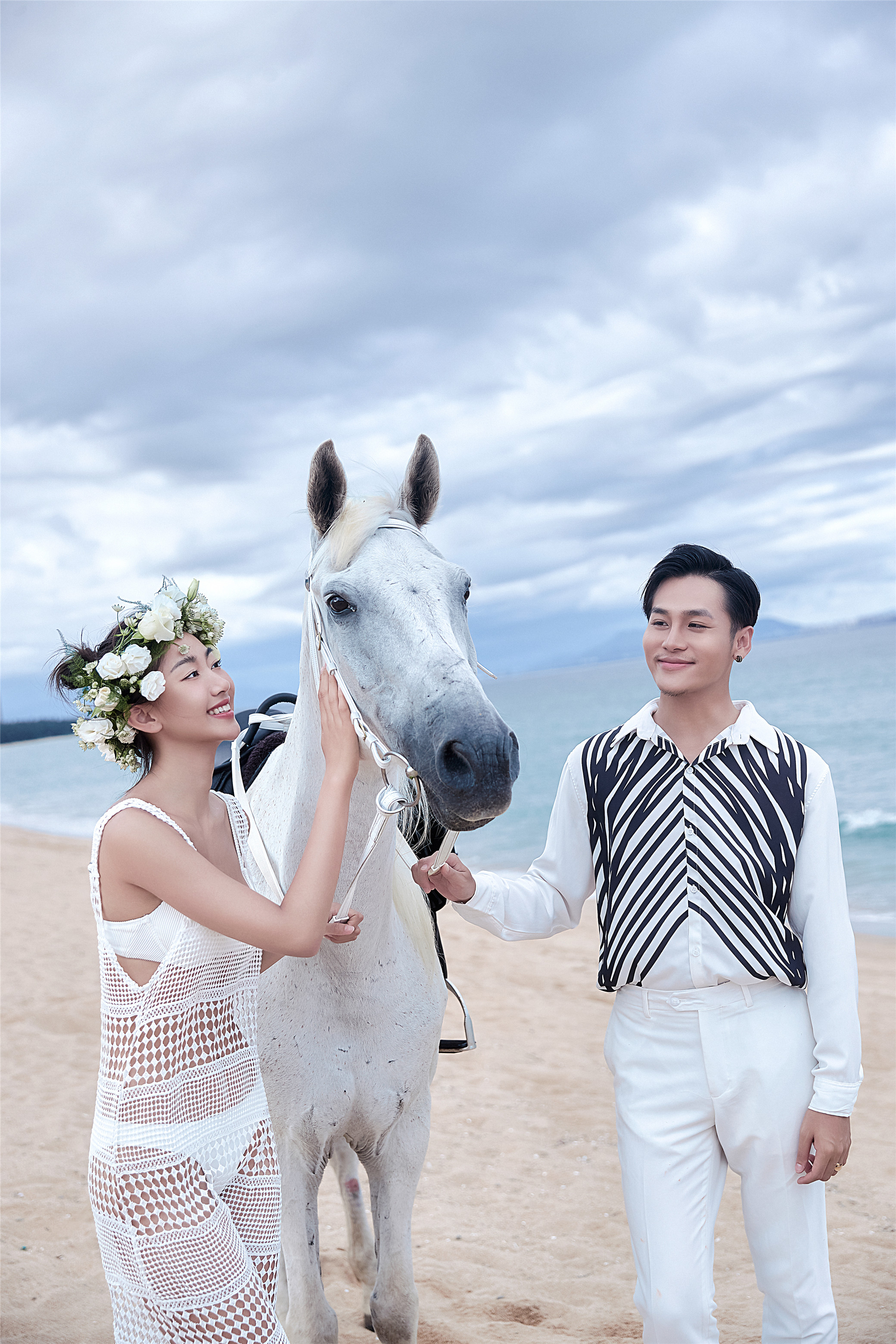 三亚旅拍婚纱照避坑攻略超详细,去三亚拍婚纱照需要自己准备什么