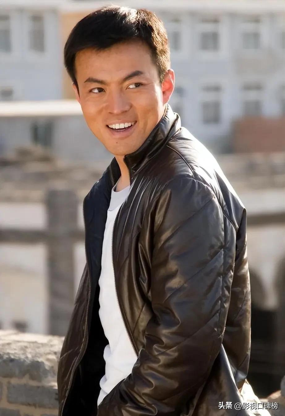 狂飙唐小龙偷袭高启强,狂飙唐小龙能打过洪哥吗