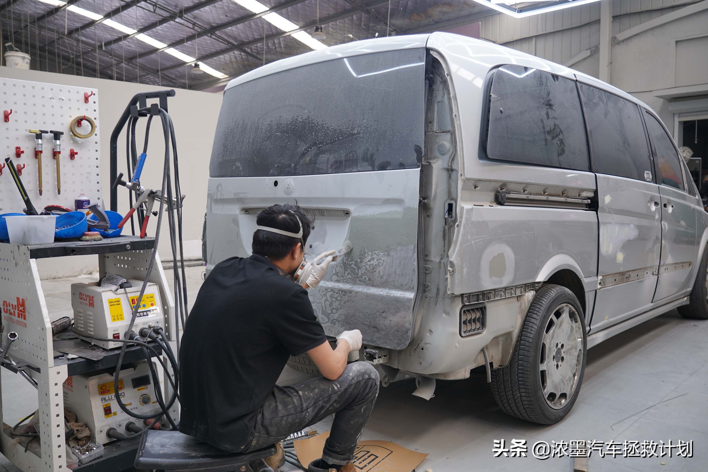 奔驰唯雅诺翻新全过程,奔驰唯雅诺翻新升级价格