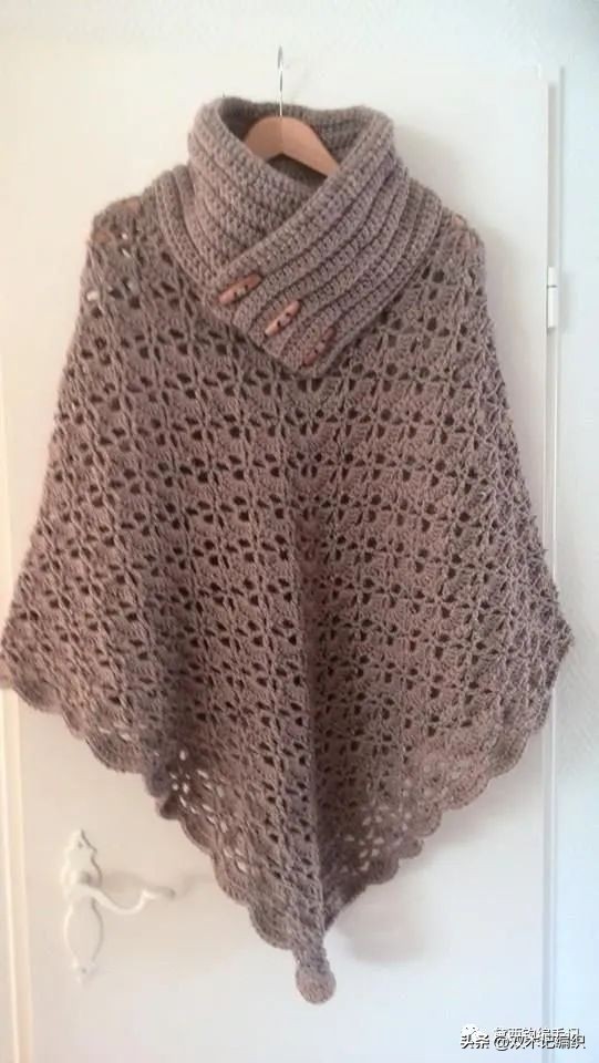 四叶草开襟斗篷披肩钩针视频教程 (时尚钩针连帽流苏斗篷披肩视频)