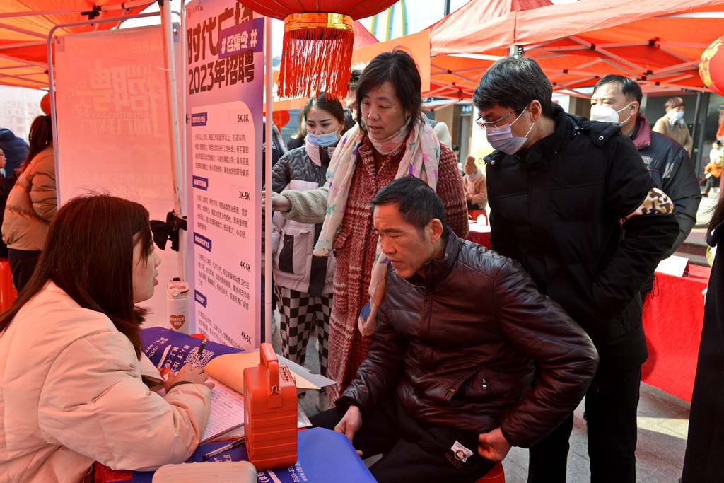 工会就业扶贫招聘会,工会送岗招聘活动方案