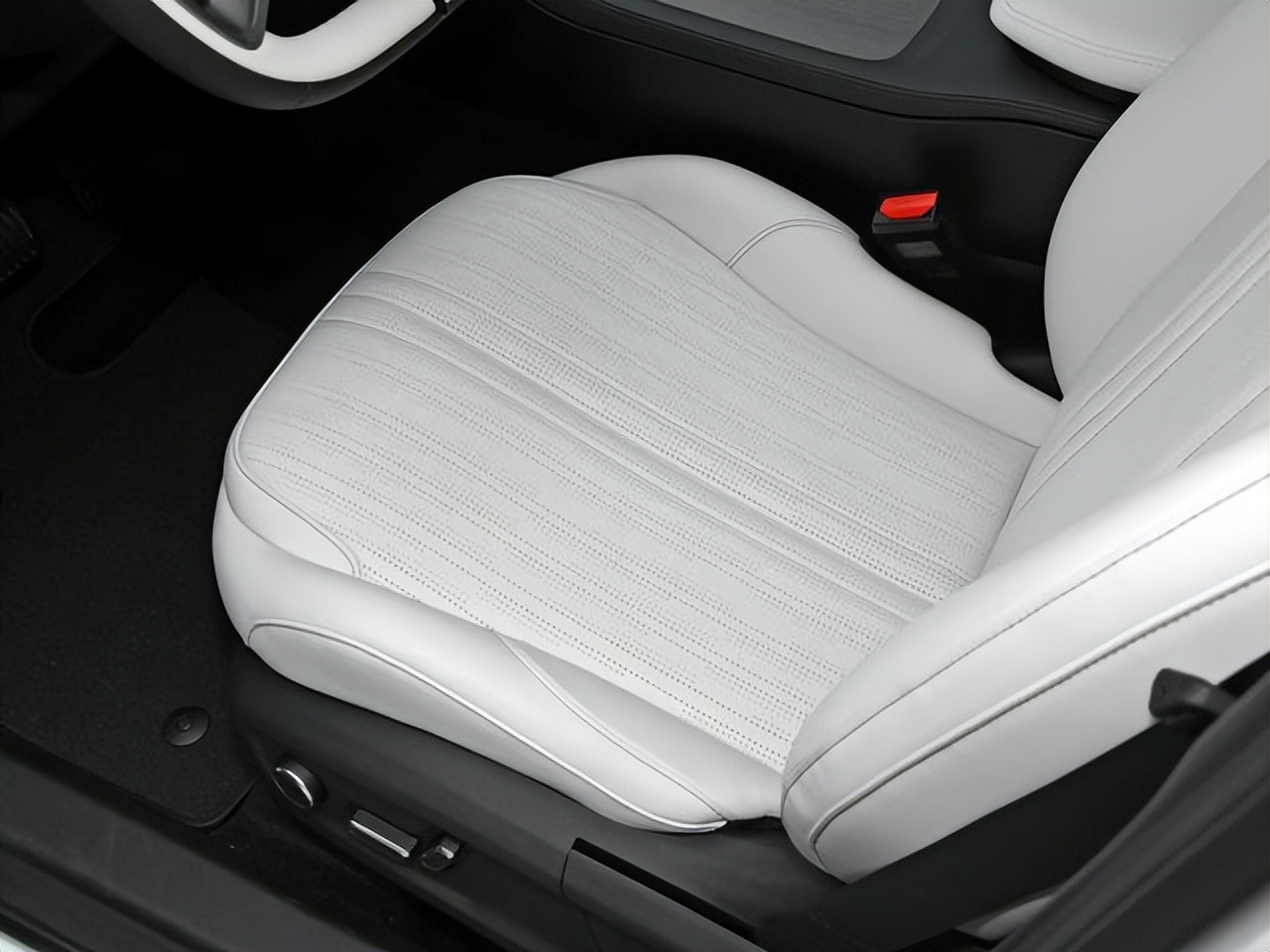 吉利银河l7新能源十万公里长测,吉利银河l7新能源纯电suv什么价位