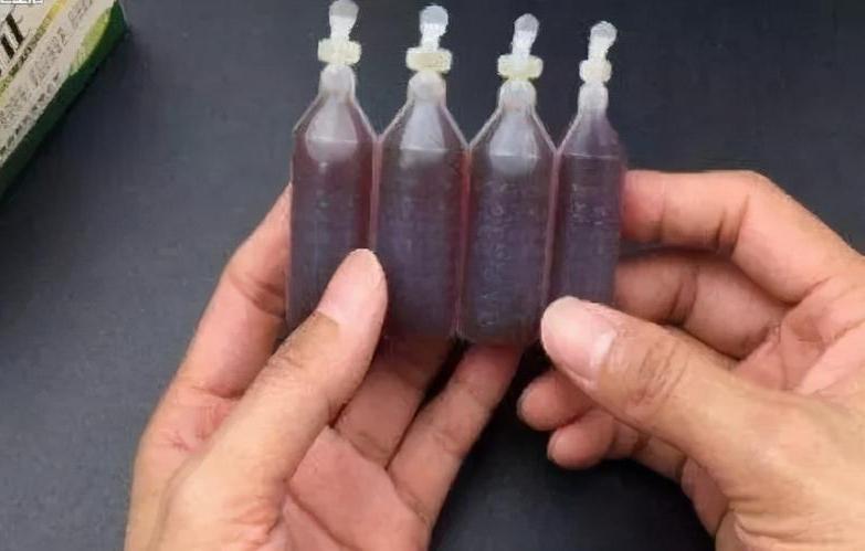 中暑时喝藿香正气水有用吗,中暑为什么喝藿香正气水就没事了