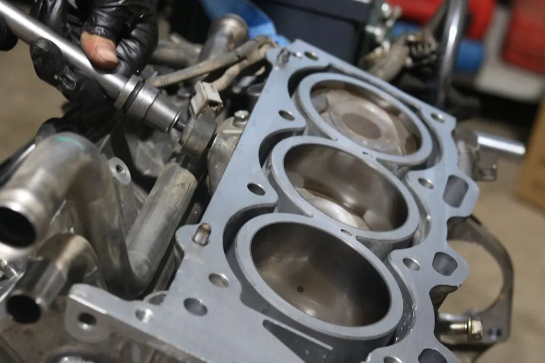 翻新丰田锐志,广州丰田锐志汽车翻新最好的店