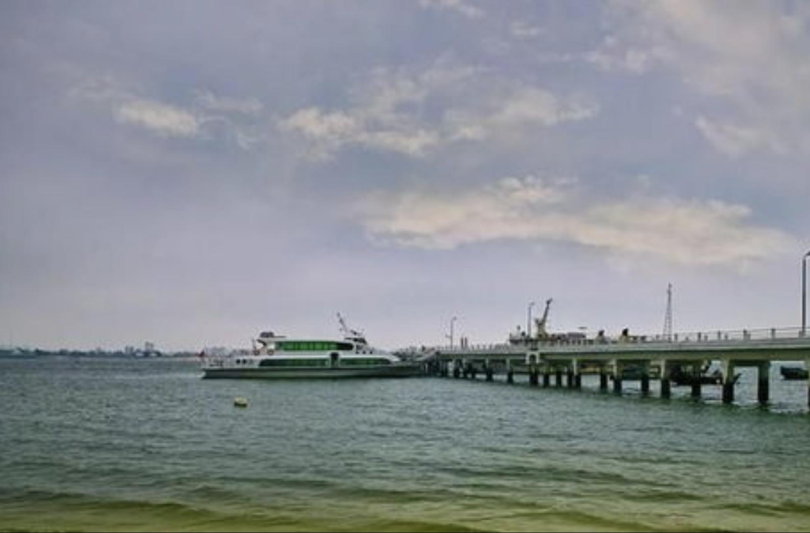 除香港与澳门外，我国还有一个地方同样是99年租期，是哪个地方？