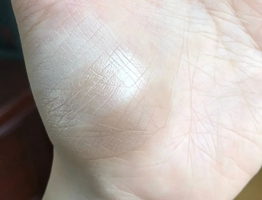 年度爱用彩妆推荐网红爆款,遮瑕力超好的彩妆平价