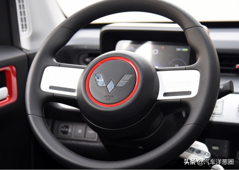 宏光miniev120和170买哪个,宏光minievcabrio