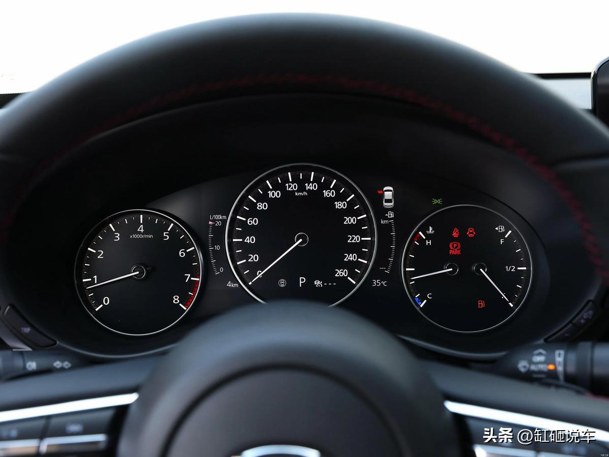 昂克赛拉2.0和思域1.5t怎样选,思域跟昂克赛拉哪个更值得买