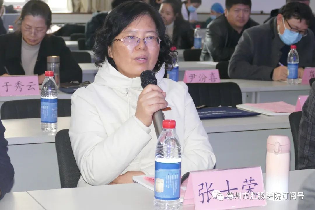 消痔灵注射术往哪里打,消痔灵注射术