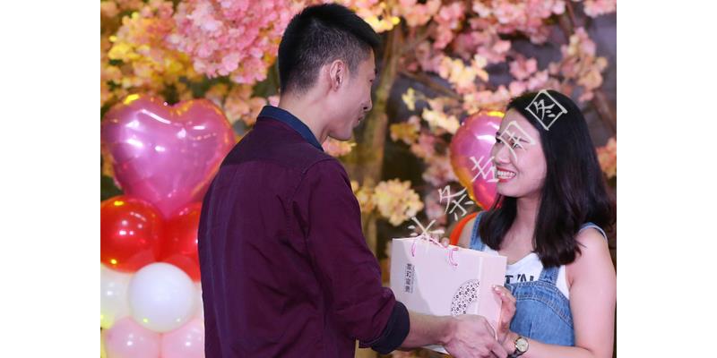 孙子头上磕了一个包，儿媳辞职并让她回老家，一周后打来电话哭了