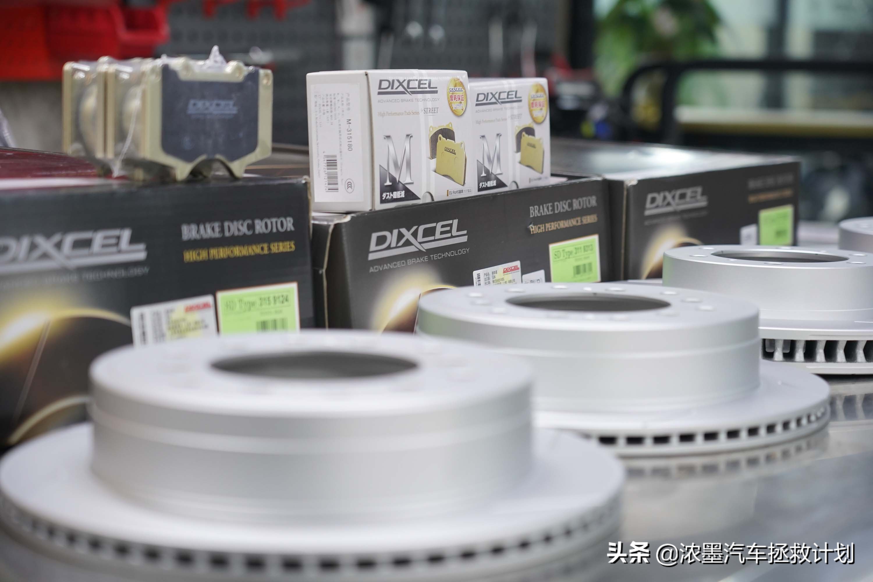 硬汉焕颜丰田普拉多续写越野传奇,修复翻新09年的丰田普拉多