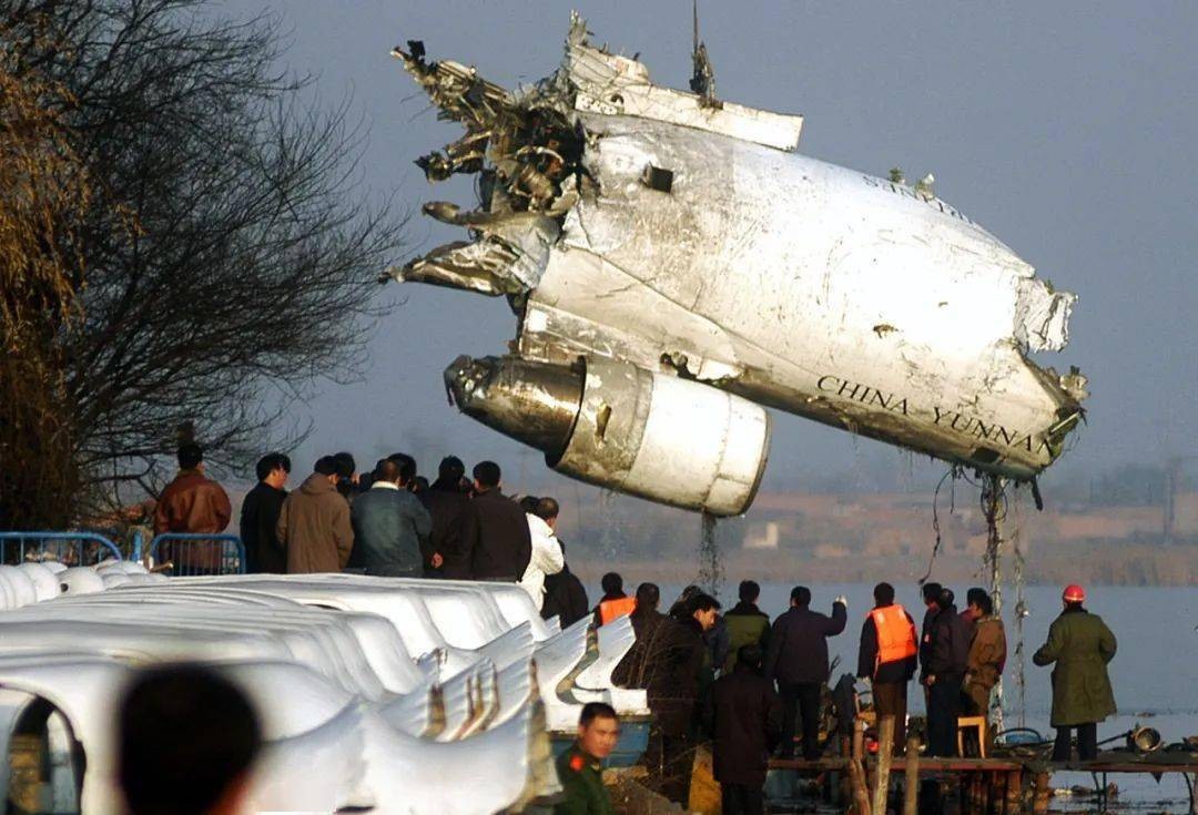 东航mu5735坠机事件最新,东航mu5735坠机事件还原