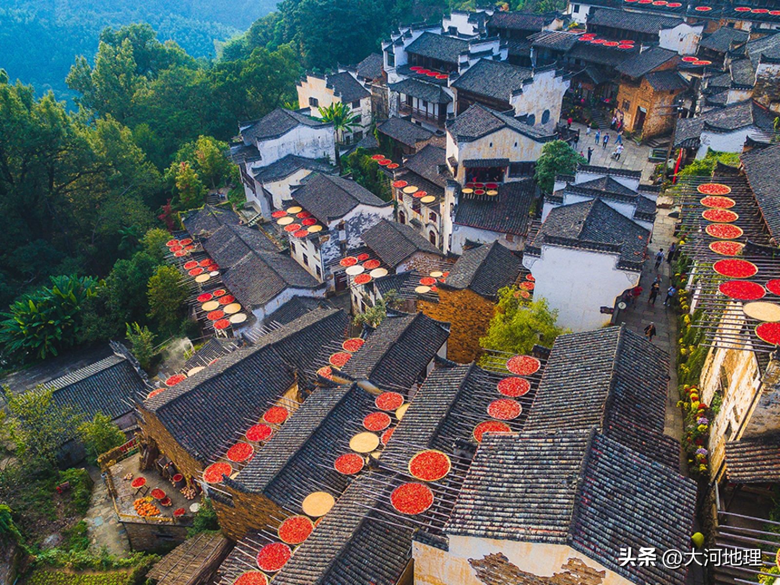 中国南方这30个景点,难说多知名,但敢说它的秋色最艳最浪漫