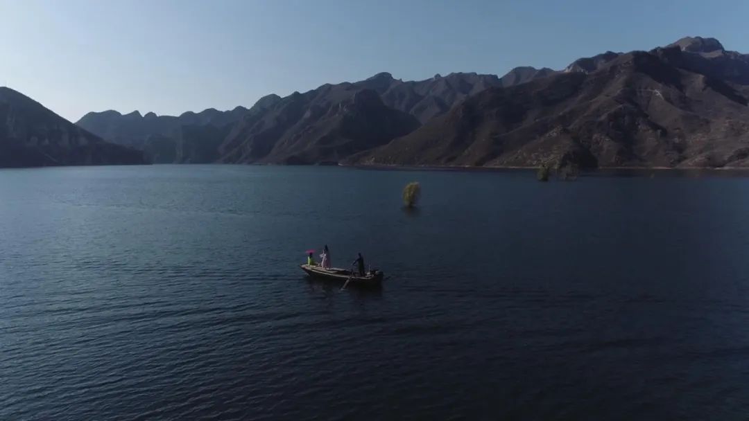 闃滃钩涓夊博瀵ㄥ啲鏃ュ皬姹熷崡,鍐棩灏忔睙鍗楅槣骞充笁宀╁