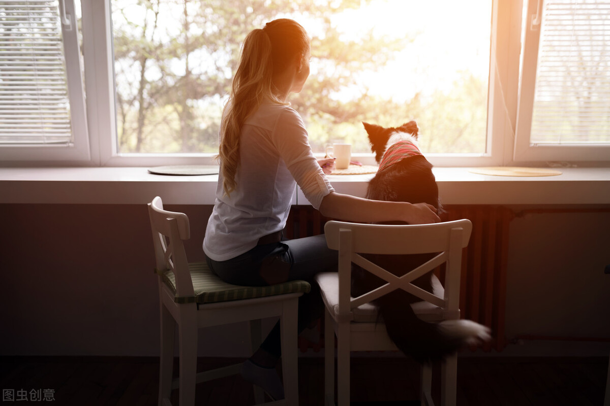 遇到一个整天负能量的伴侣怎么办,面对喜怒无常的人该怎么办