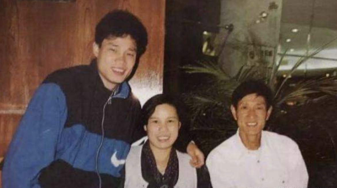 被国足耽误的范志毅,被足球耽误的篮球明星