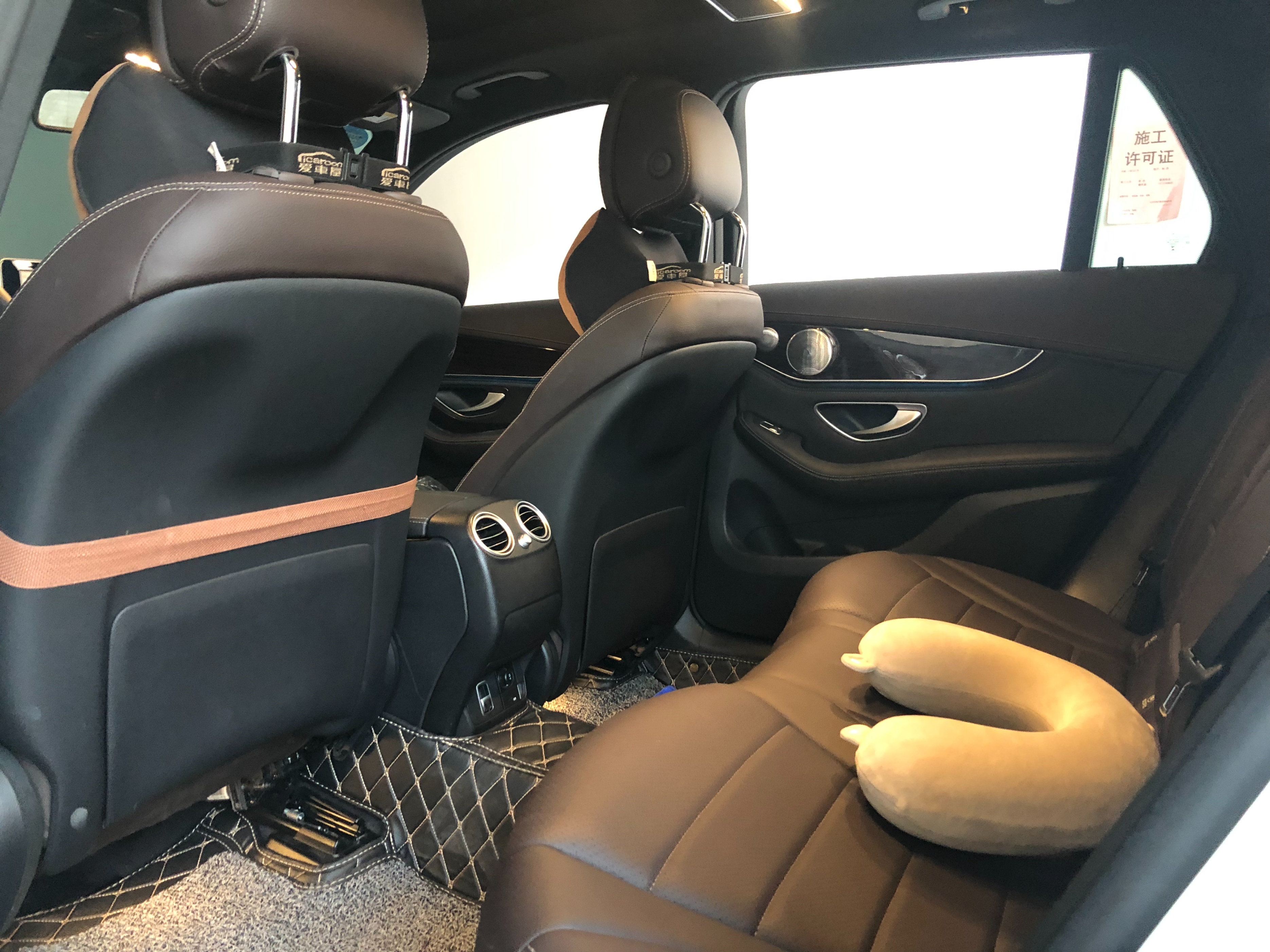 奔驰21款glc300l柏林之声音响效果,22款奔驰glc升级柏林之声