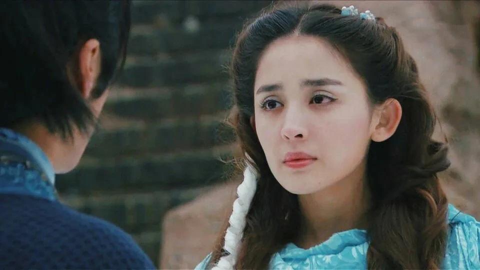 娜扎从苦情小怨妇变成御姐,娜扎从小被夸着长大