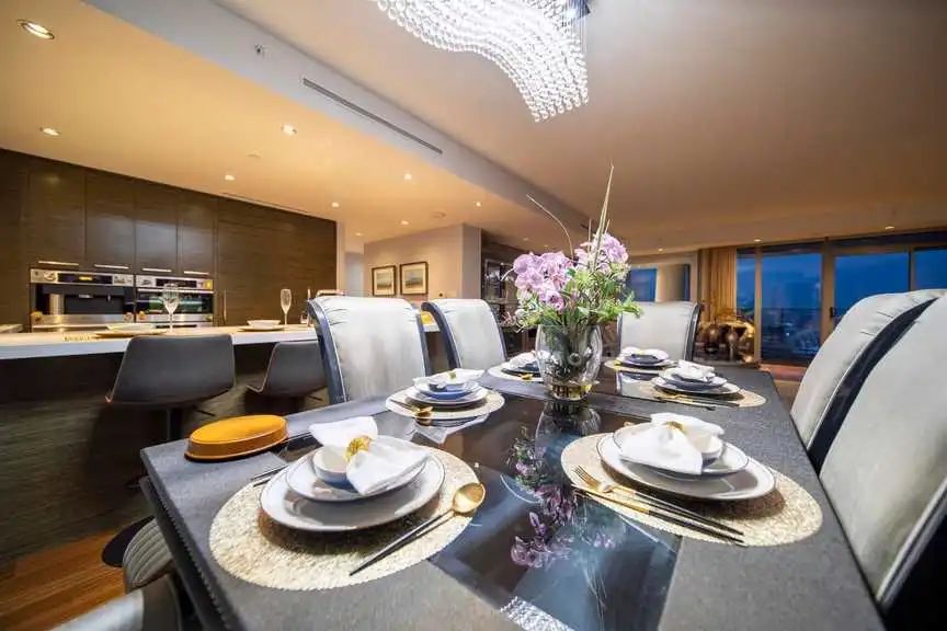 乔治亚公寓,乔治亚风格酒店