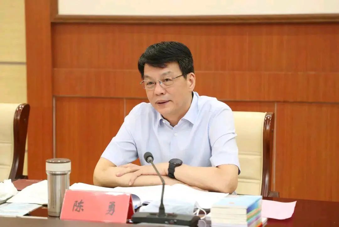 厅级干部为什么跨省履新,纪检干部跨省跨部门履新