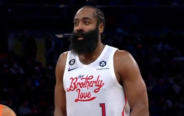 哈登生涯历史数据更新,三分进球2642记,3项数据历史前十