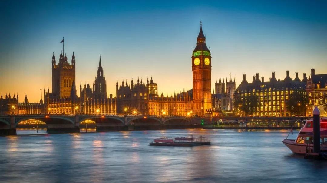 最新英国签证申请表填写详解,英国签证全攻略含面签材料详单