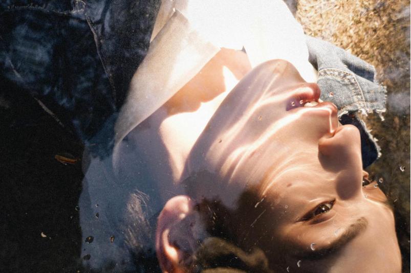 爱，加速梦游城市里