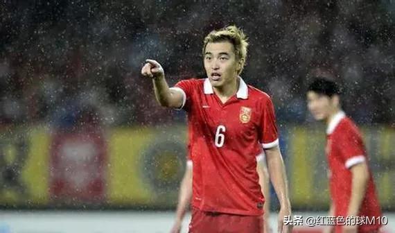 国足冯潇霆玻璃心,冯潇霆国脚新星