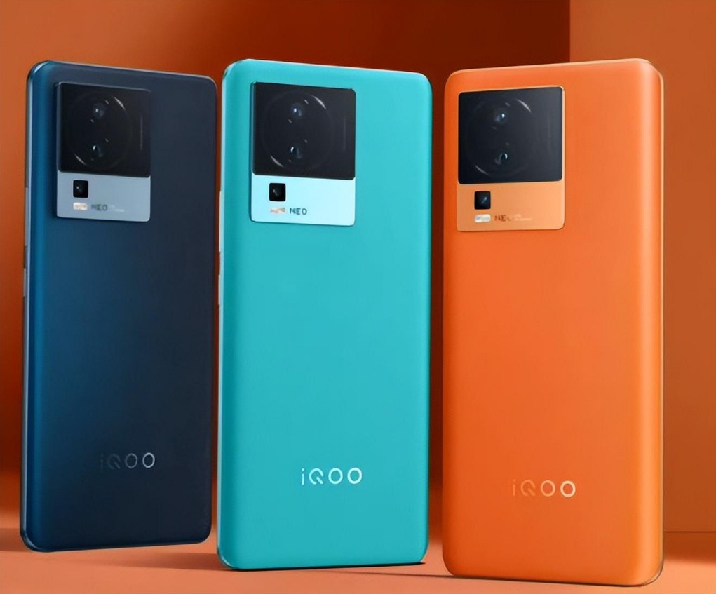 买手机建议一步到位，这4款“低价高配”手机，用个三五年没问题