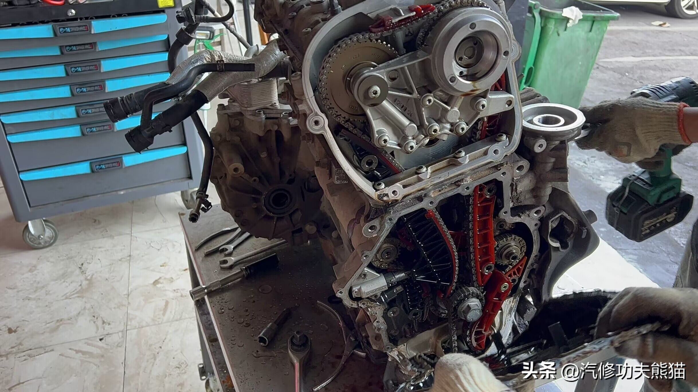 斯柯达明锐发动机烧机油吗,10年的斯柯达昊锐发动机烧机油吗