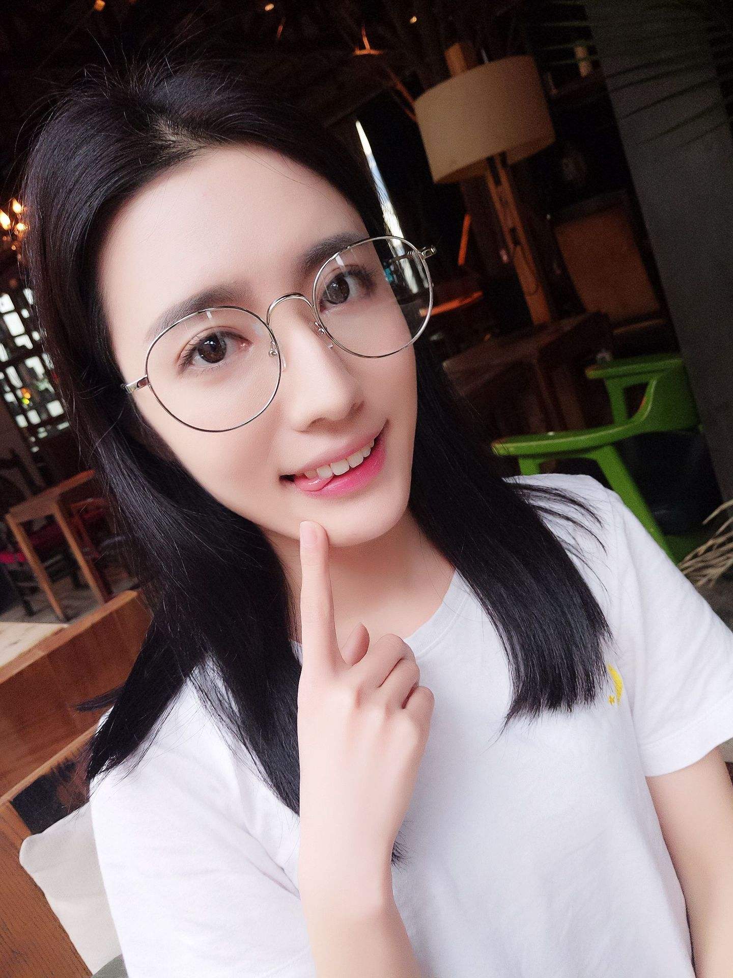 刚开的眼镜店生意不怎么好怎么办,眼镜生意怎么找渠道