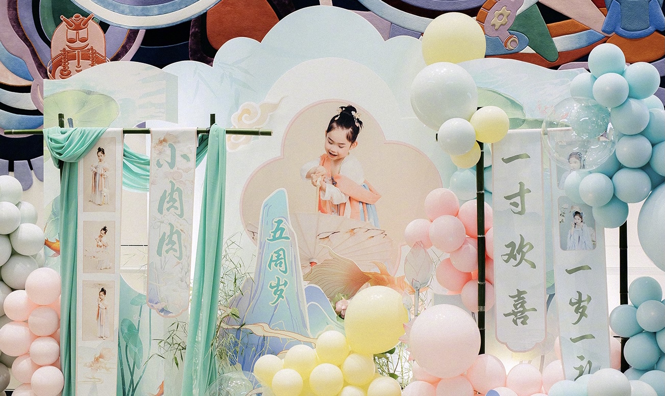 严屹宽女儿平安夜,严屹宽给女儿过生日