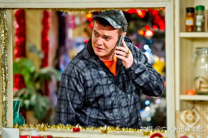 2月全球app排行榜：擦边素材轻松过审，AI“处理”前男友超带量