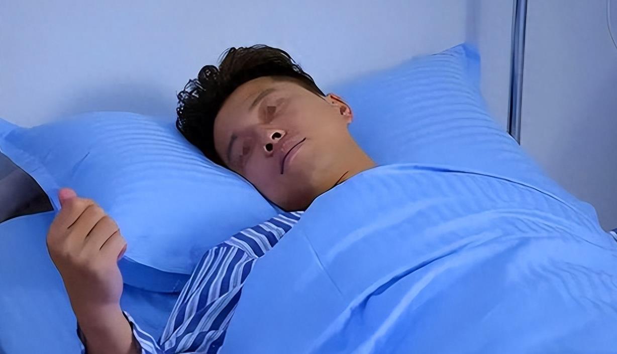 女护工护理瘫痪男人杀人事件,一名女护士的婚外恋案