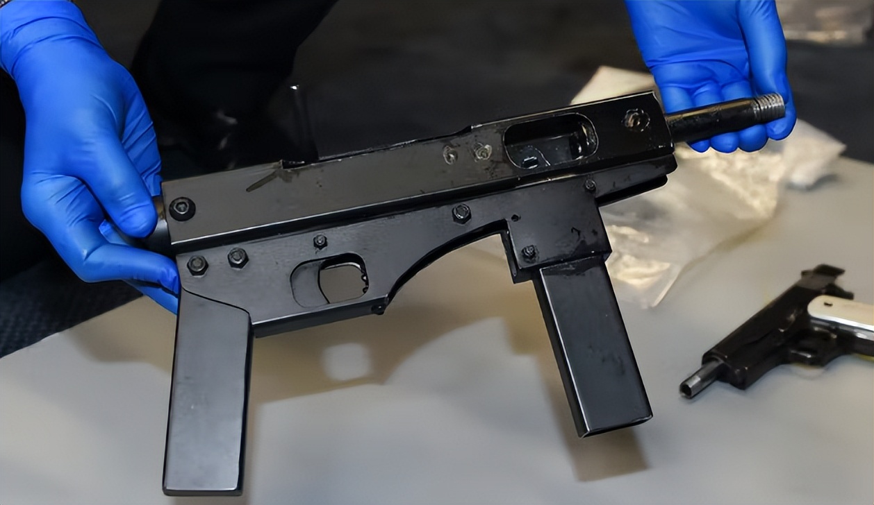 袭击安倍的枪为3D打印？3D打印机极易购买，能否威胁百姓安全？