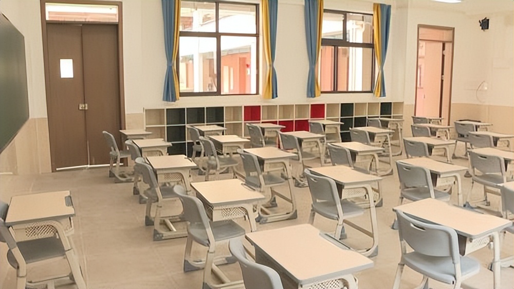 江华小学群华校区,蓬江区江华群华小学好吗